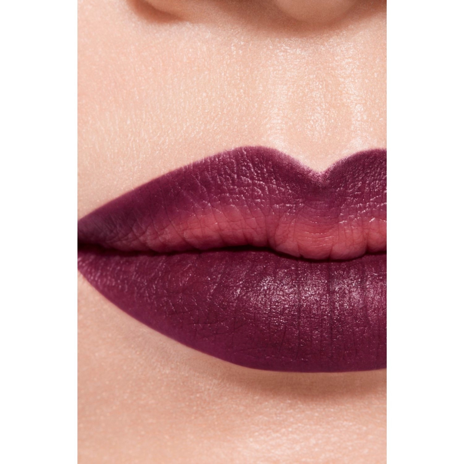 LÁPIZ CONTORNO DE LABIOS DE LARGA DURACIÓN